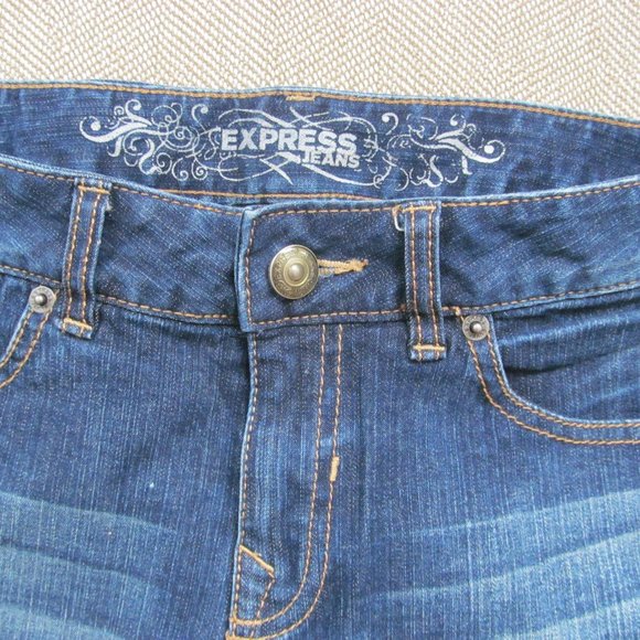 Express Distressed Denim Jean Shorts Cuffed Size 2 - Picture 3 of 5